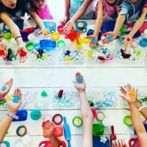 Freestyle cupcake decorating classes